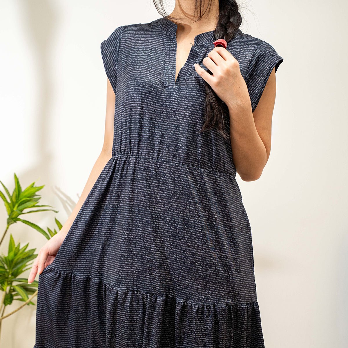 Women's Tiered Midi Dress - TuneInk