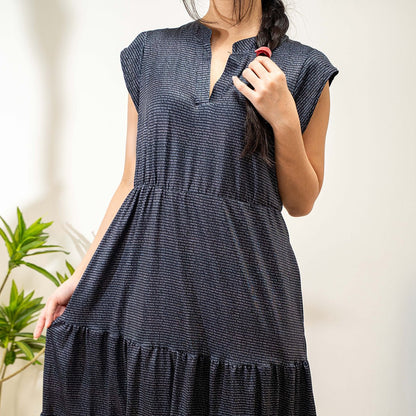 Women's Tiered Midi Dress - TuneInk